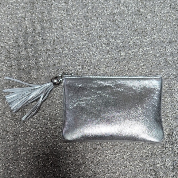 Silver Metallic Zip Pouch - Picture 1 of 6